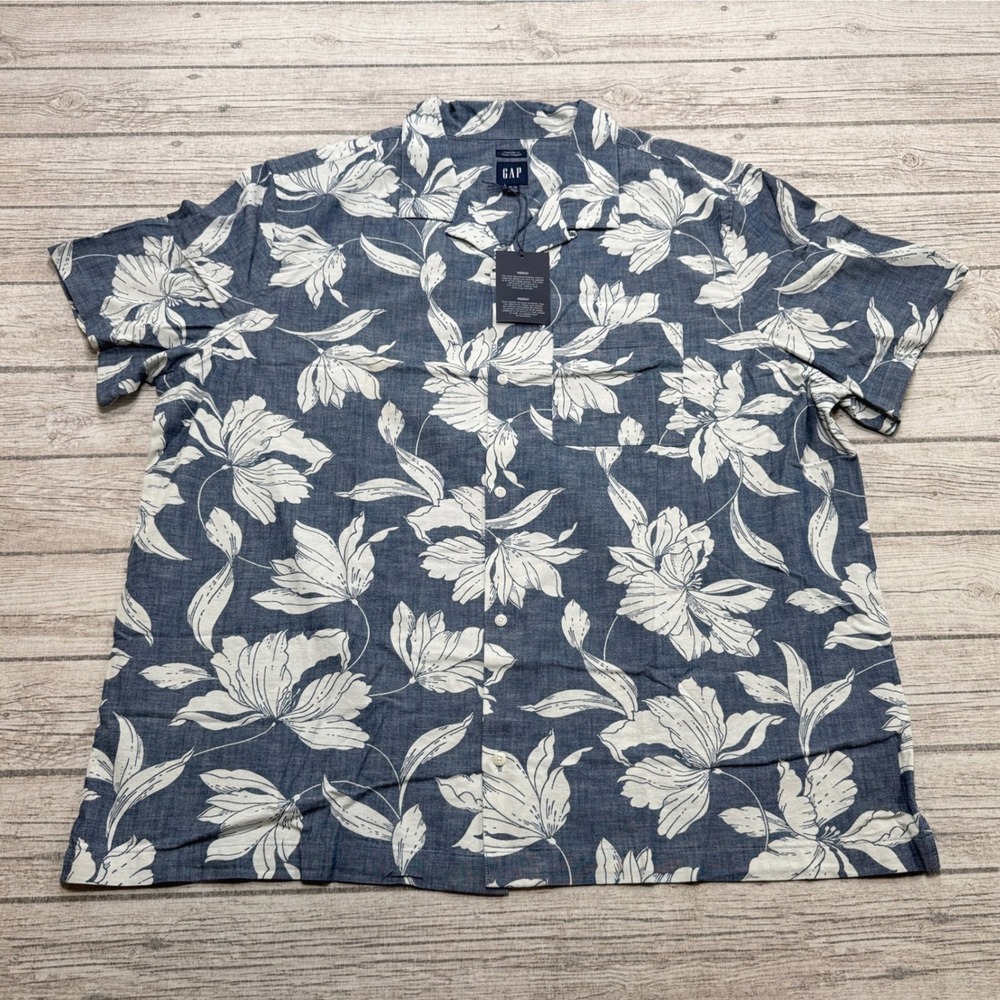 NEW Gap Shirt Men's 2XL Blue White Floral Button Down Short Sleeve Standard Fit